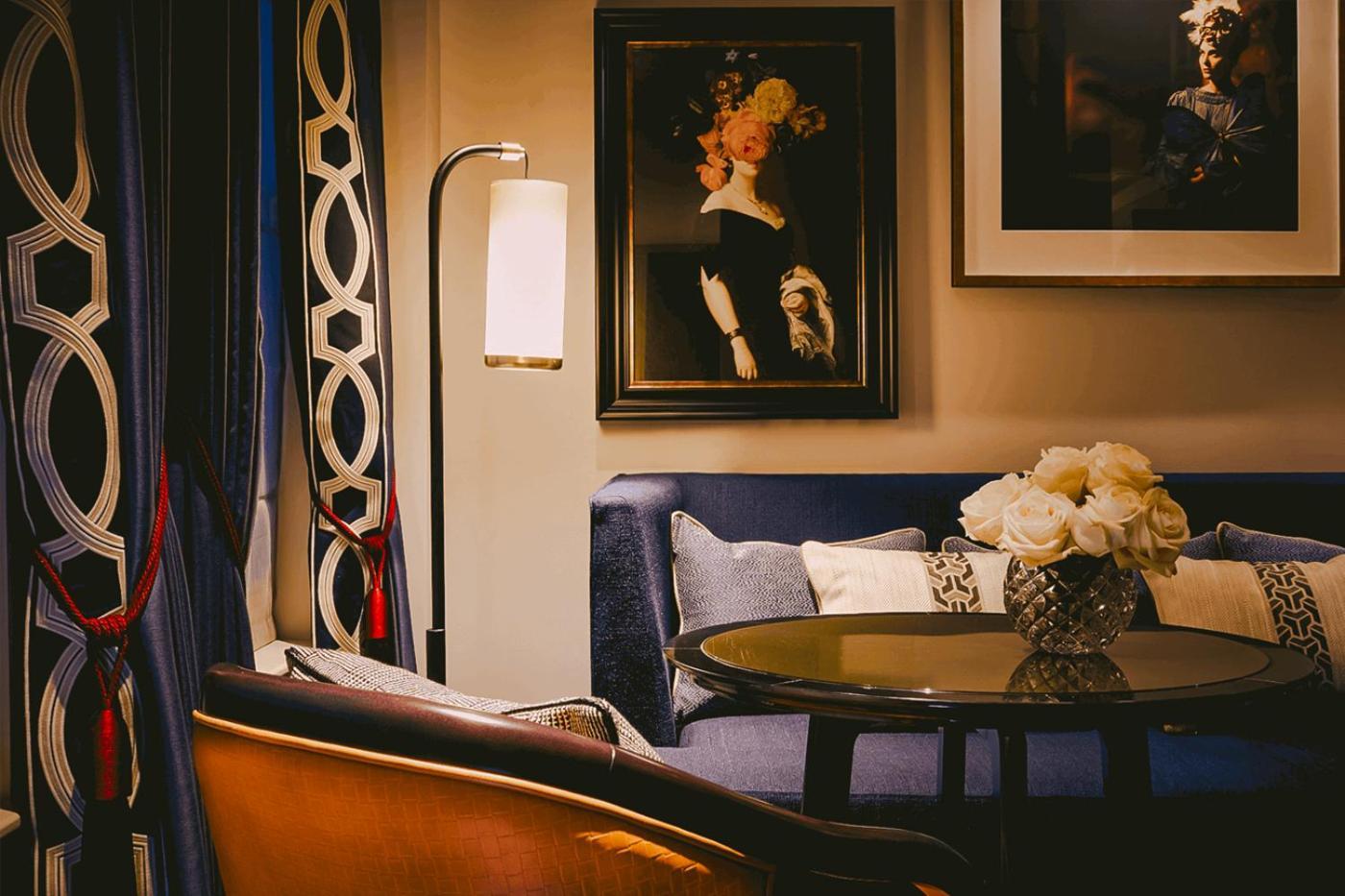 The Mayfair Townhouse - An Iconic Luxury Hotel London Eksteriør bilde The interior of the hotel